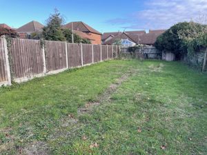 CHAPEL ROAD- click for photo gallery